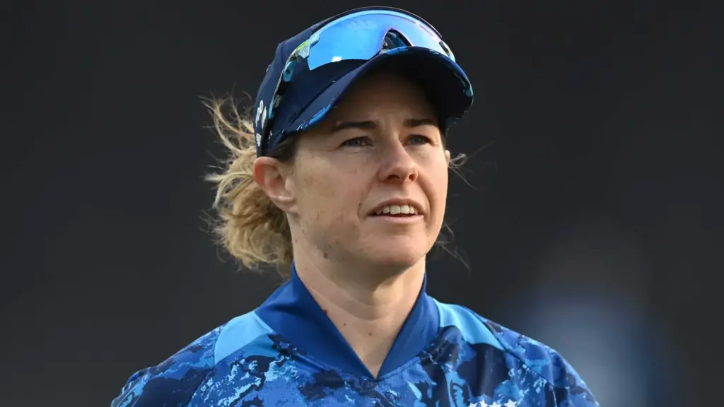 Heather Knight to retire from international cricket after Lord's Test
